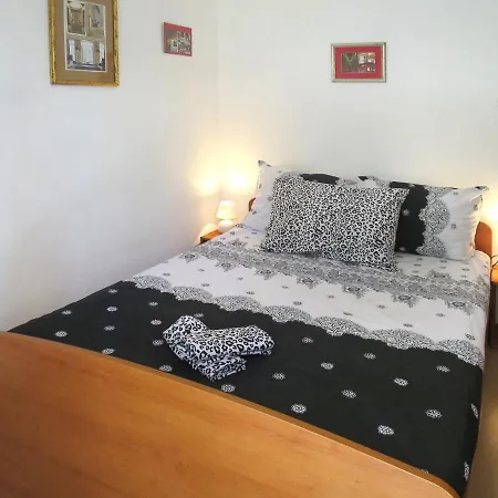 Antea - Srd426 Apartman